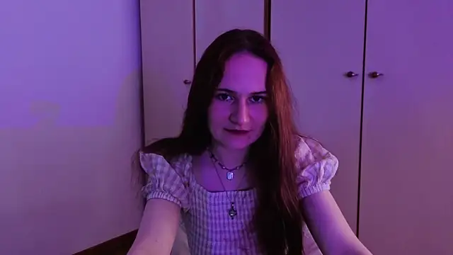 L1ittle kitty  online show from June 17, 2026, 6:16 am