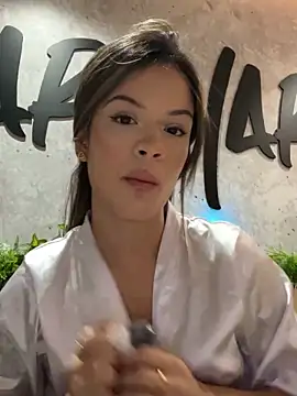 Alisha-Bond online show from March 3, 2025, 11:14 pm