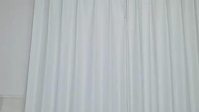 yuki room online show from October 15, 2025, 2:28 pm