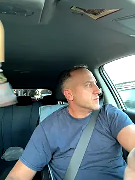 Snapshot of Lecatore80 chatting on October 6, 2025, 4:37 pm Lecatore80 online show from October 6, 2025, 4:37 pm