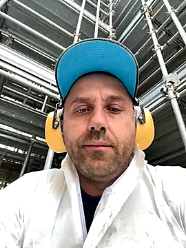 Snapshot of Lecatore80 chatting on October 16, 2025, 1:12 pm Lecatore80 online show from October 16, 2025, 1:12 pm