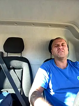 Snapshot of Lecatore80 chatting on October 27, 2025, 8:07 am Lecatore80 online show from October 27, 2025, 8:07 am