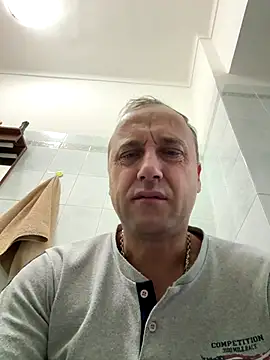 Snapshot of Lecatore80 chatting on November 30, 2025, 7:01 am Lecatore80 online show from November 30, 2025, 7:01 am