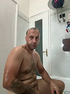 Snapshot of Lecatore80 chatting on May 27, 2026, 4:59 pm Lecatore80 online show from May 27, 2026, 4:59 pm