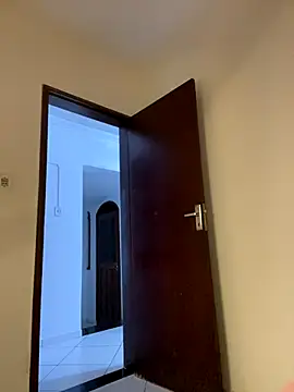 cleolimahot3 online show from November 7, 2025, 10:32 pm