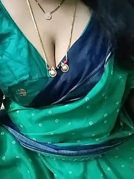 Snapshot of your-sameera chatting on June 23, 2026, 4:32 am your-sameera online show from June 23, 2026, 4:32 am