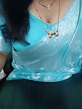 Snapshot of your-sameera chatting on July 17, 2026, 4:41 am your-sameera online show from July 17, 2026, 4:41 am