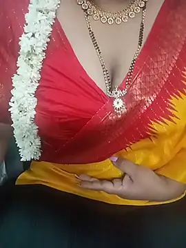 Snapshot of your-sameera chatting on July 21, 2026, 4:48 am your-sameera online show from July 21, 2026, 4:48 am