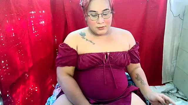 Snapshot of UrAmazingCassy chatting on November 4, 2025, 5:17 am UrAmazingCassy online show from November 4, 2025, 5:17 am