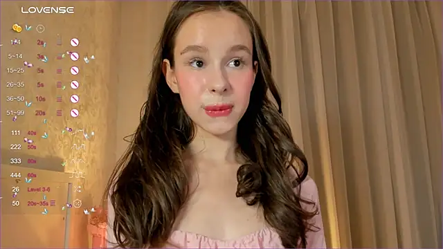 Snapshot of Minusvibe chatting on December 3, 2024, 7:00 pm Minusvibe online show from December 3, 2024, 7:00 pm