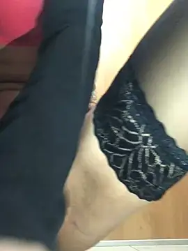 Snapshot of Diamond_Bunny_ chatting on December 28, 2024, 6:40 pm Diamond Bunny online show from December 28, 2024, 6:40 pm