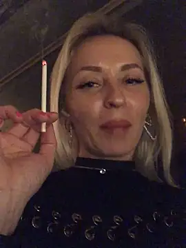 Snapshot of Diamond_Bunny_ chatting on January 31, 2025, 5:10 pm Diamond Bunny online show from January 31, 2025, 5:10 pm