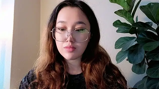 Snapshot of Jennatyan chatting on July 23, 2026, 5:05 am Jennatyan online show from July 23, 2026, 5:05 am