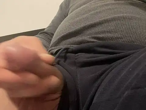 Snapshot of mesetti chatting on December 5, 2024, 11:51 pm mesetti online show from December 5, 2024, 11:51 pm