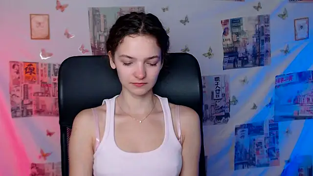  SusieSu  online show from June 2, 2026, 6:37 am