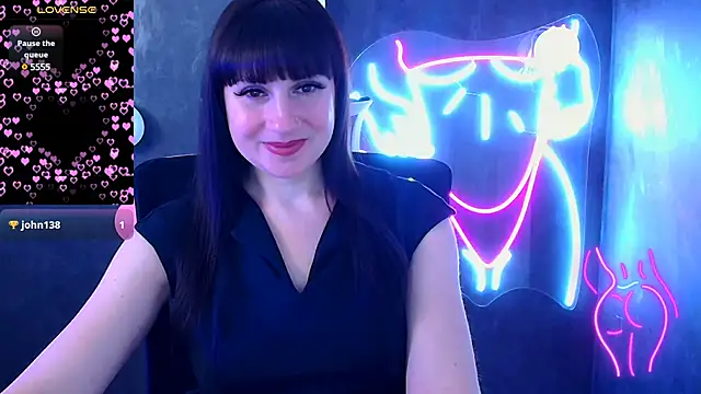 Snapshot of Violla_My chatting on March 18, 2025, 1:00 am Violla My online show from March 18, 2025, 1:00 am