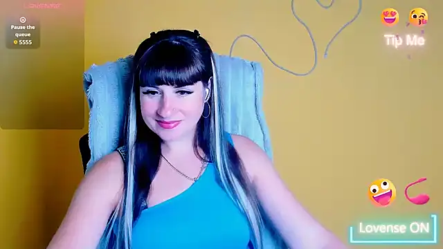 Snapshot of Violla_My chatting on July 8, 2026, 11:48 am Violla My online show from July 8, 2026, 11:48 am