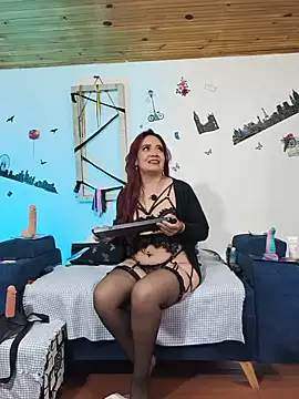 Snapshot of keila_j chatting on June 1, 2026, 10:17 am keila j online show from June 1, 2026, 10:17 am
