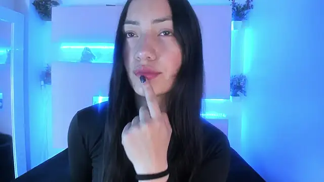 Scarlett  Fox   online show from September 18, 2025, 11:01 am