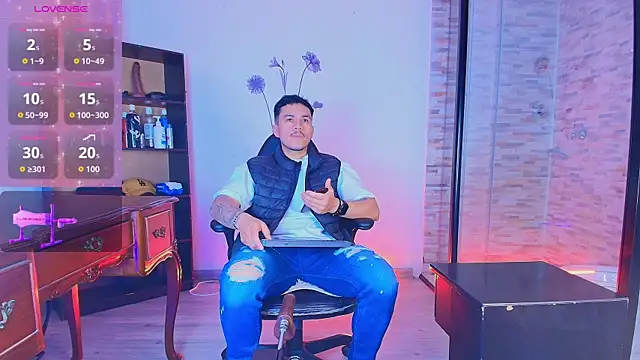 jeisonstark online show from July 27, 2026, 6:26 pm