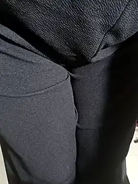 Anamika Kapoor online show from February 1, 2025, 3:52 am