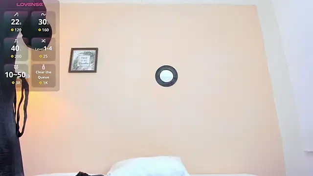 Snapshot of andyylove_jk chatting on October 3, 2025, 12:13 pm andyylove jk online show from October 3, 2025, 12:13 pm