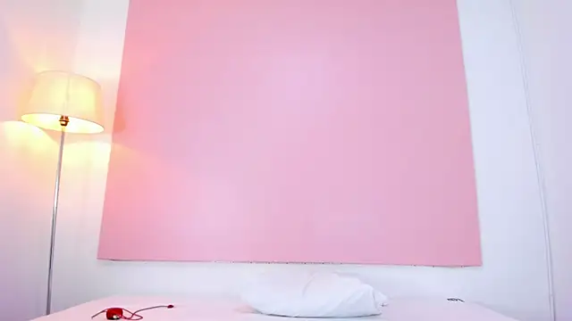 Snapshot of andyylove_jk chatting on October 18, 2025, 1:12 pm andyylove jk online show from October 18, 2025, 1:12 pm