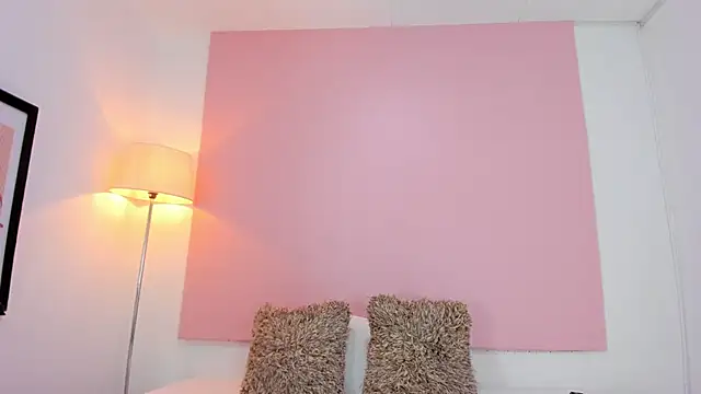 Snapshot of andyylove_jk chatting on December 17, 2025, 1:28 pm andyylove jk online show from December 17, 2025, 1:28 pm