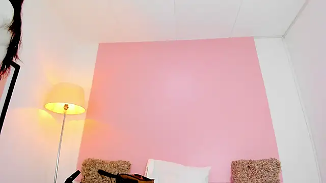 Snapshot of andyylove_jk chatting on February 18, 2026, 12:23 pm andyylove jk online show from February 18, 2026, 12:23 pm