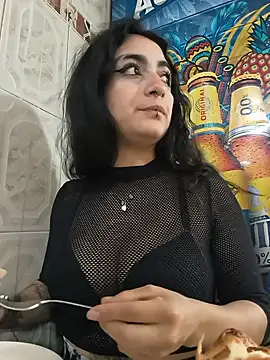 Snapshot of Lila_Desiree chatting on June 19, 2026, 5:50 pm Lila Desiree online show from June 19, 2026, 5:50 pm