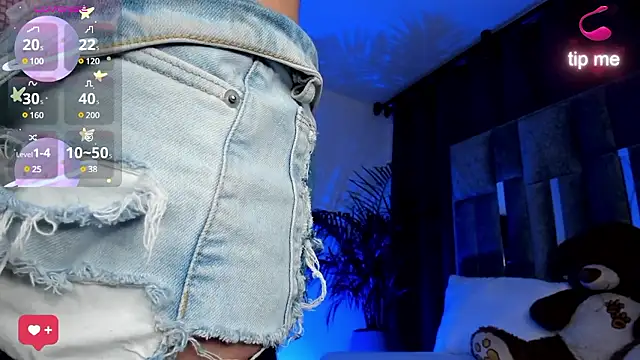 Snapshot of sue___0 chatting on December 7, 2024, 5:37 am sue 0 online show from December 7, 2024, 5:37 am