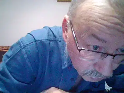 Snapshot of loverboyxxx69 chatting on February 15, 2025, 3:42 am loverboyxxx69 online show from February 15, 2025, 3:42 am