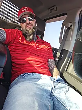 Beardedtattood online show from July 1, 2026, 11:23 am