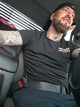 Beardedtattood online show from July 27, 2026, 10:44 am