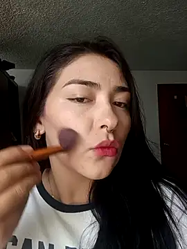 SophieWinslow online show from March 8, 2025, 9:08 pm