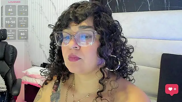 Snapshot of Reginavegaa chatting on July 29, 2026, 8:56 am Reginavegaa online show from July 29, 2026, 8:56 am