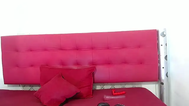 Snapshot of zhamira_21 chatting on February 20, 2025, 7:52 pm zhamira 21 online show from February 20, 2025, 7:52 pm