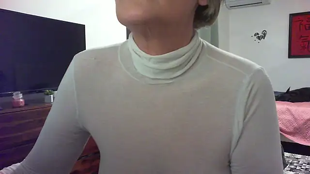 Snapshot of __Angel78__ chatting on May 8, 2026, 11:37 am Angel78 online show from May 8, 2026, 11:37 am