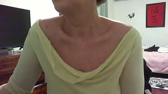 Snapshot of __Angel78__ chatting on May 17, 2026, 1:07 pm Angel78 online show from May 17, 2026, 1:07 pm