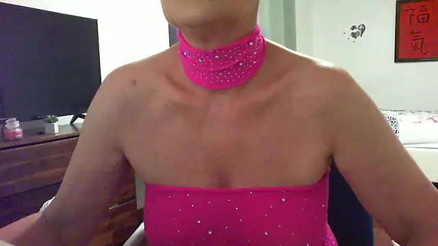 Snapshot of __Angel78__ chatting on July 4, 2026, 12:33 pm Angel78 online show from July 4, 2026, 12:33 pm