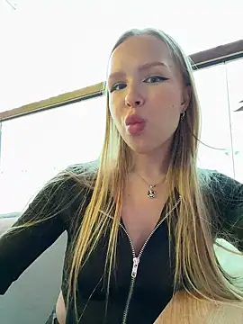 Snapshot of mur_girl chatting on February 7, 2025, 9:58 am mur girl online show from February 7, 2025, 9:58 am