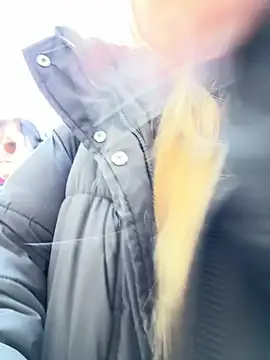 Snapshot of mur_girl chatting on March 15, 2025, 10:46 am mur girl online show from March 15, 2025, 10:46 am