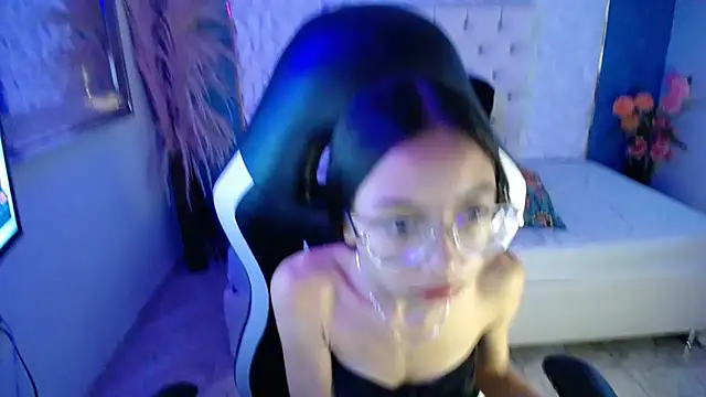 NathaliaSweet 11 online show from February 12, 2025, 2:21 pm