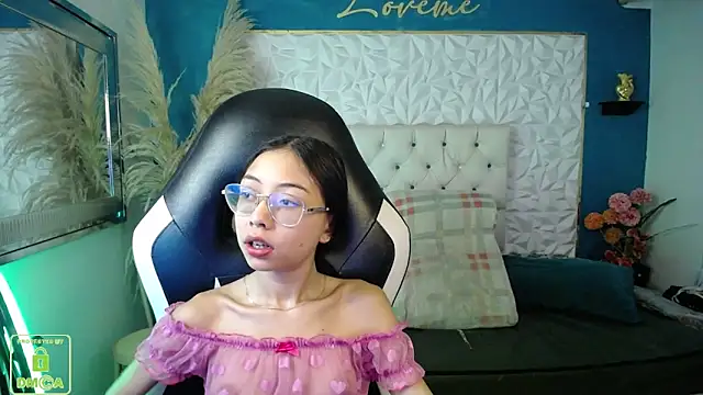 NathaliaSweet 11 online show from December 22, 2025, 2:25 pm