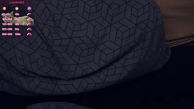 Snapshot of DarylGary chatting on January 19, 2025, 2:25 am DarylGary online show from January 19, 2025, 2:25 am