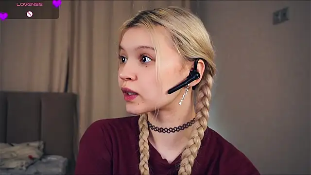 Snapshot of DarylGary chatting on November 24, 2025, 6:18 pm DarylGary online show from November 24, 2025, 6:18 pm