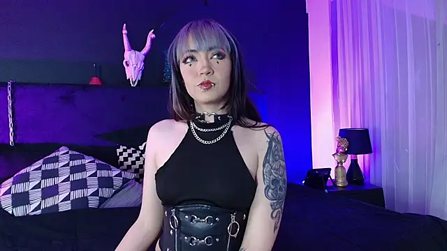 Snapshot of Aylen_darkmoor chatting on November 21, 2025, 7:56 pm Aylen darkmoor online show from November 21, 2025, 7:56 pm