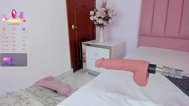 Snapshot of Kim_miller4 chatting on February 14, 2026, 8:27 pm Kim miller4 online show from February 14, 2026, 8:27 pm