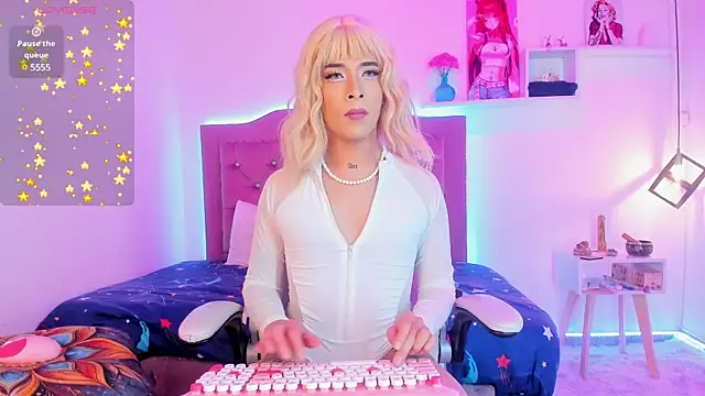 Snapshot of Nyx__Blackwood chatting on February 24, 2025, 2:40 am Nyx Blackwood online show from February 24, 2025, 2:40 am