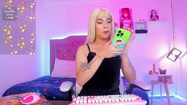 Snapshot of Nyx__Blackwood chatting on March 4, 2025, 2:06 am Nyx Blackwood online show from March 4, 2025, 2:06 am